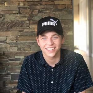 Meet your Posher, Phillip